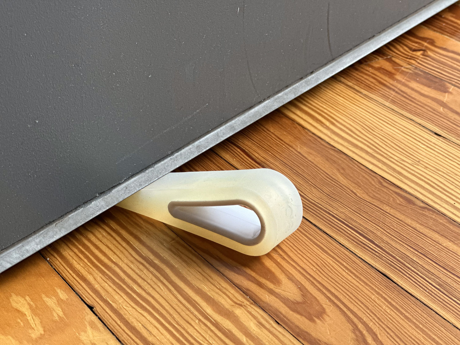 A doorstop is an unexpected tool for professional photographers!